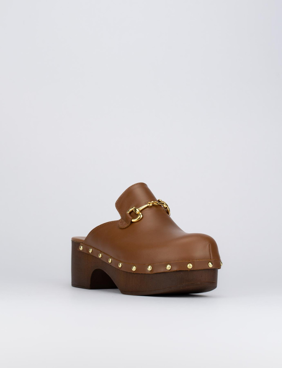 Sandalo zoccolo tacco 5 cm marrone pelle