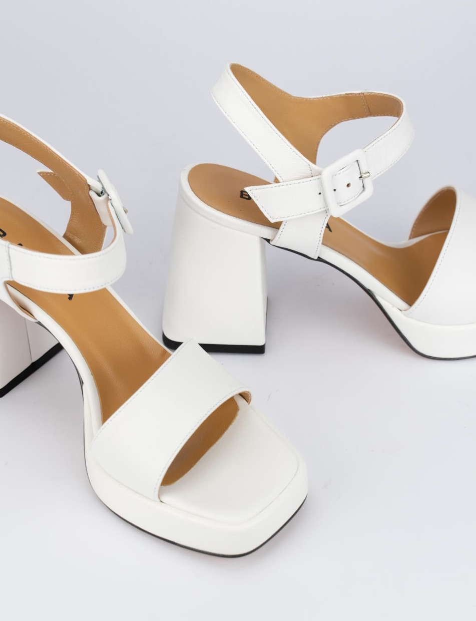 High heel sandals heel 9 cm white leather