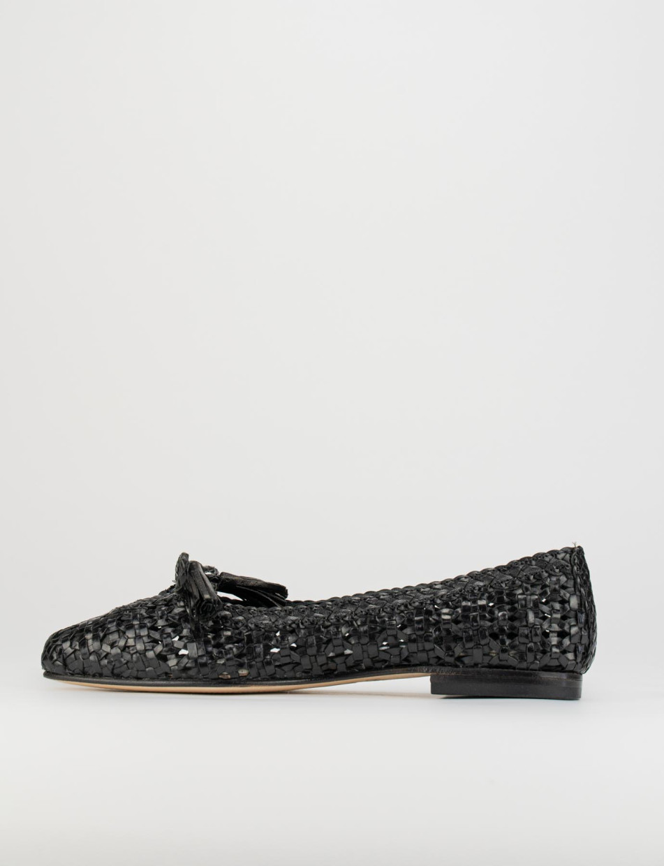 Flat shoes heel 18 cm black leather