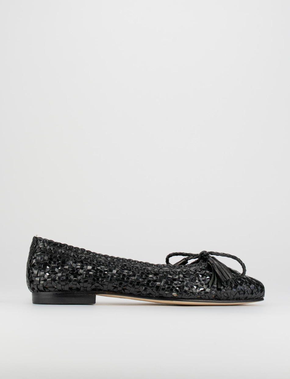 Flat shoes heel 18 cm black leather