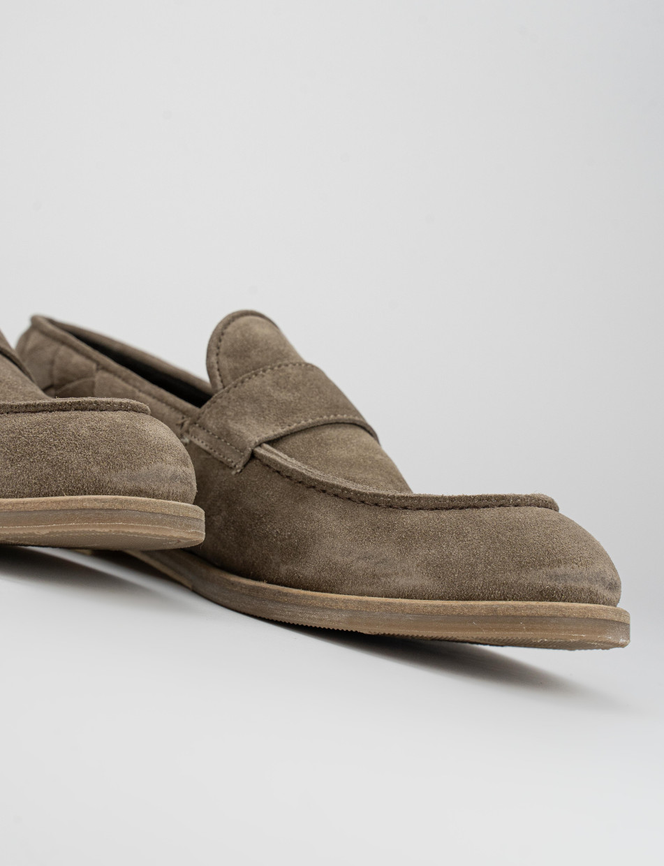 Loafers heel 1 cm grey chamois
