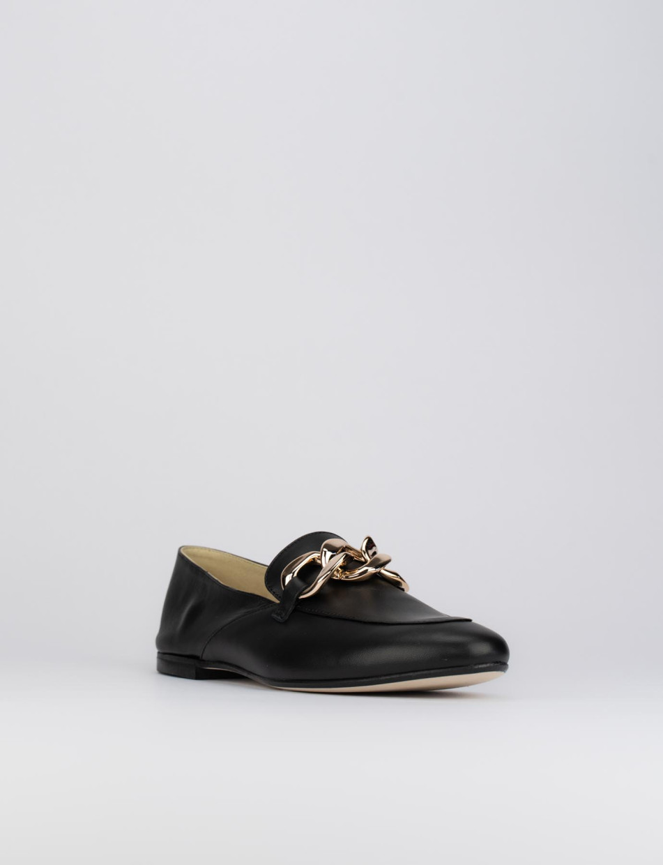 Loafers heel 1 cm black leather