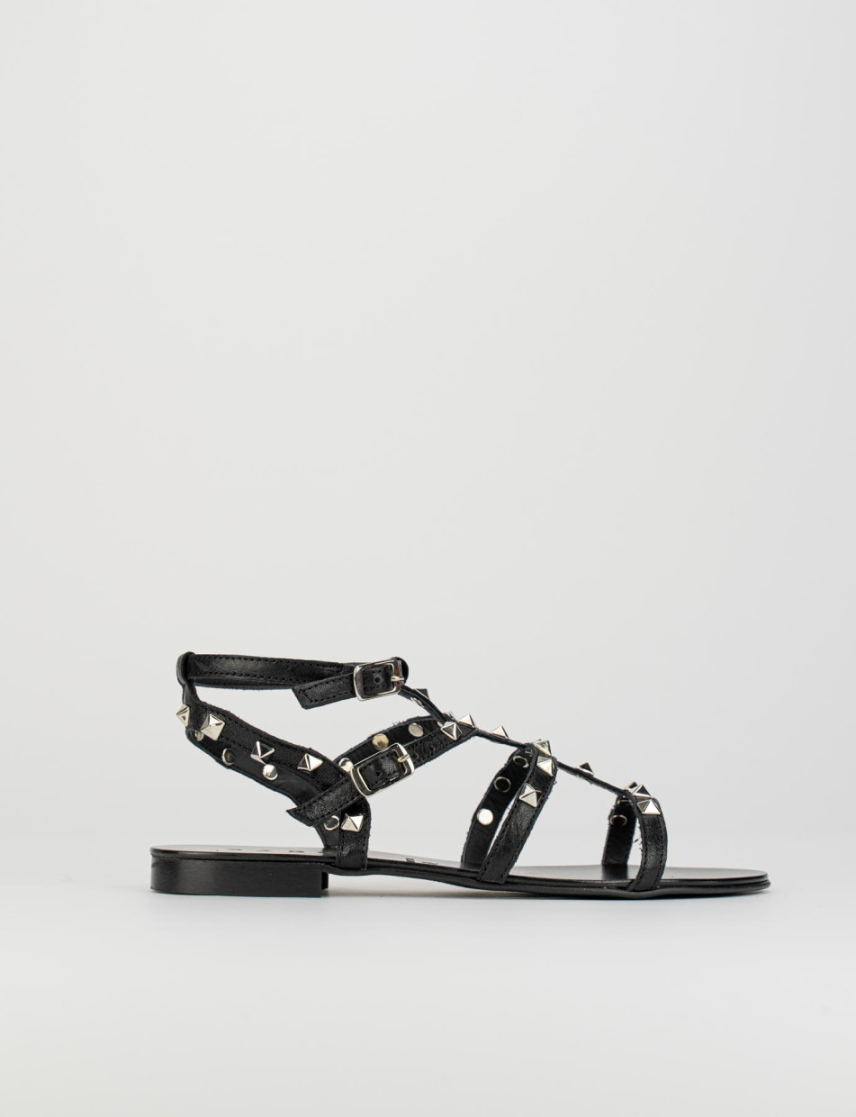 Low heel sandals heel 1 cm black leather