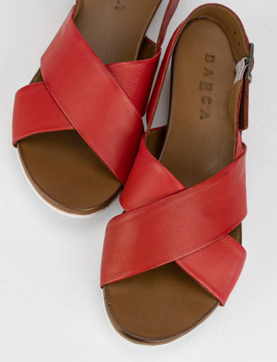 Wedge heels heel 3 cm red leather