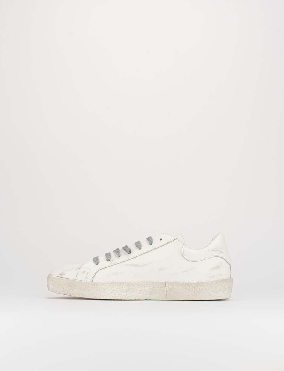 Sneakers white leather