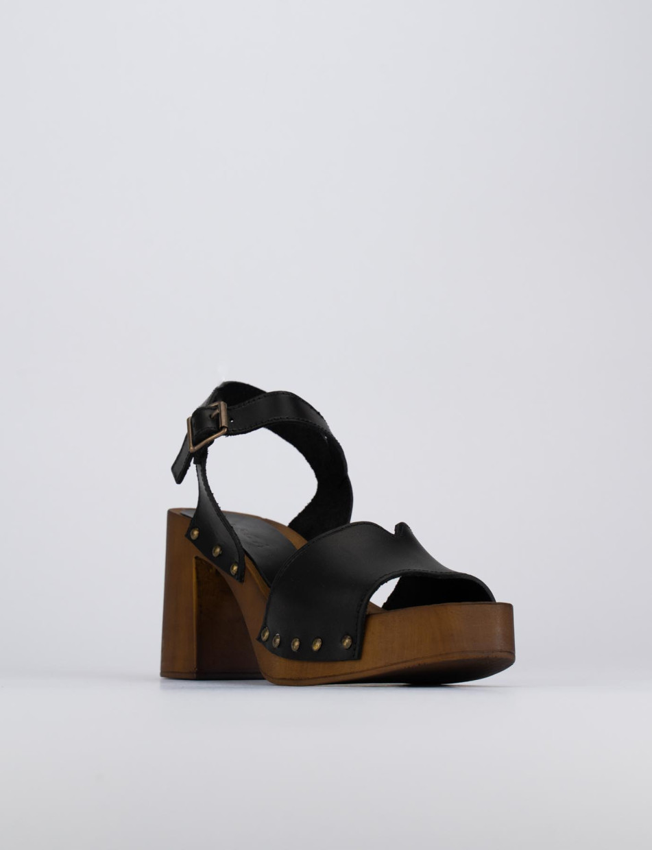 Sandalo zoccolo tacco 7 cm nero pelle