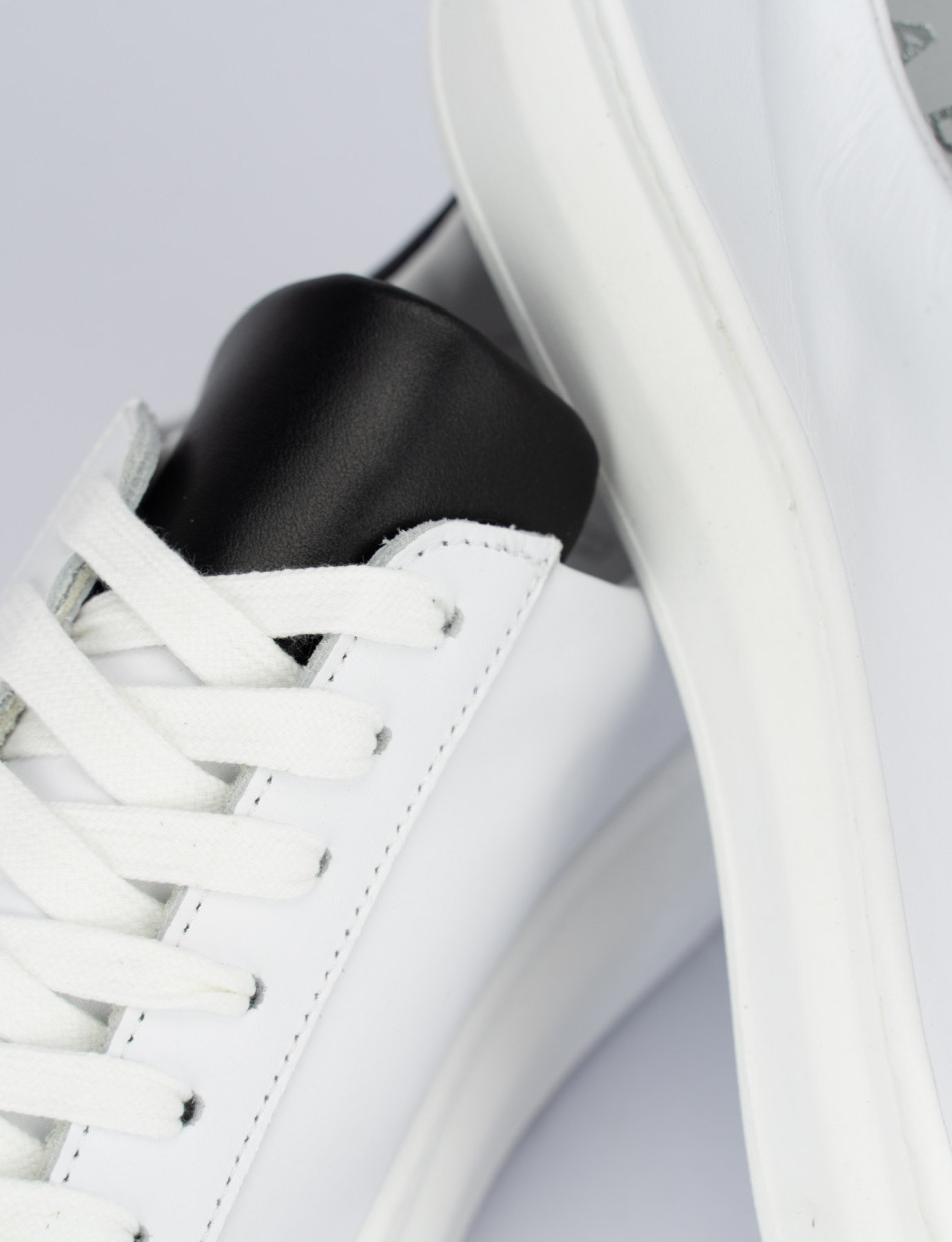 Sneakers man white leather Barca Stores