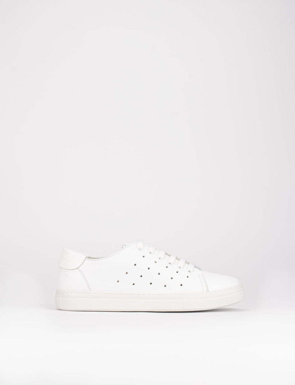 Sneakers white leather