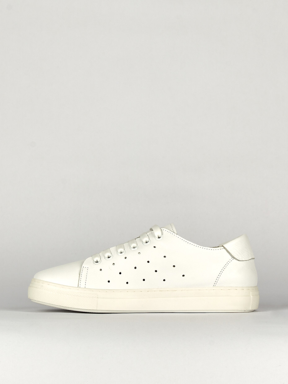 Sneakers white leather