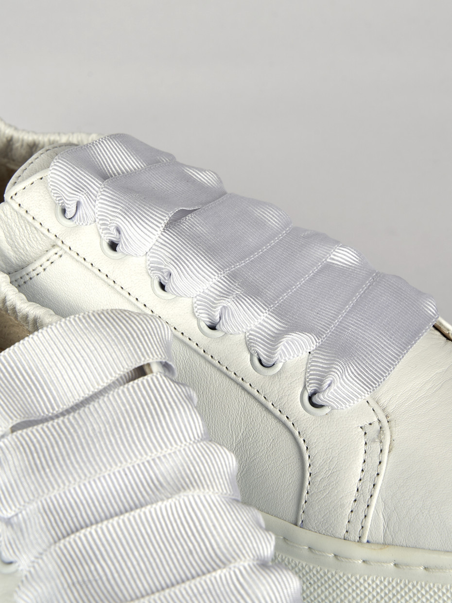 Sneakers white leather