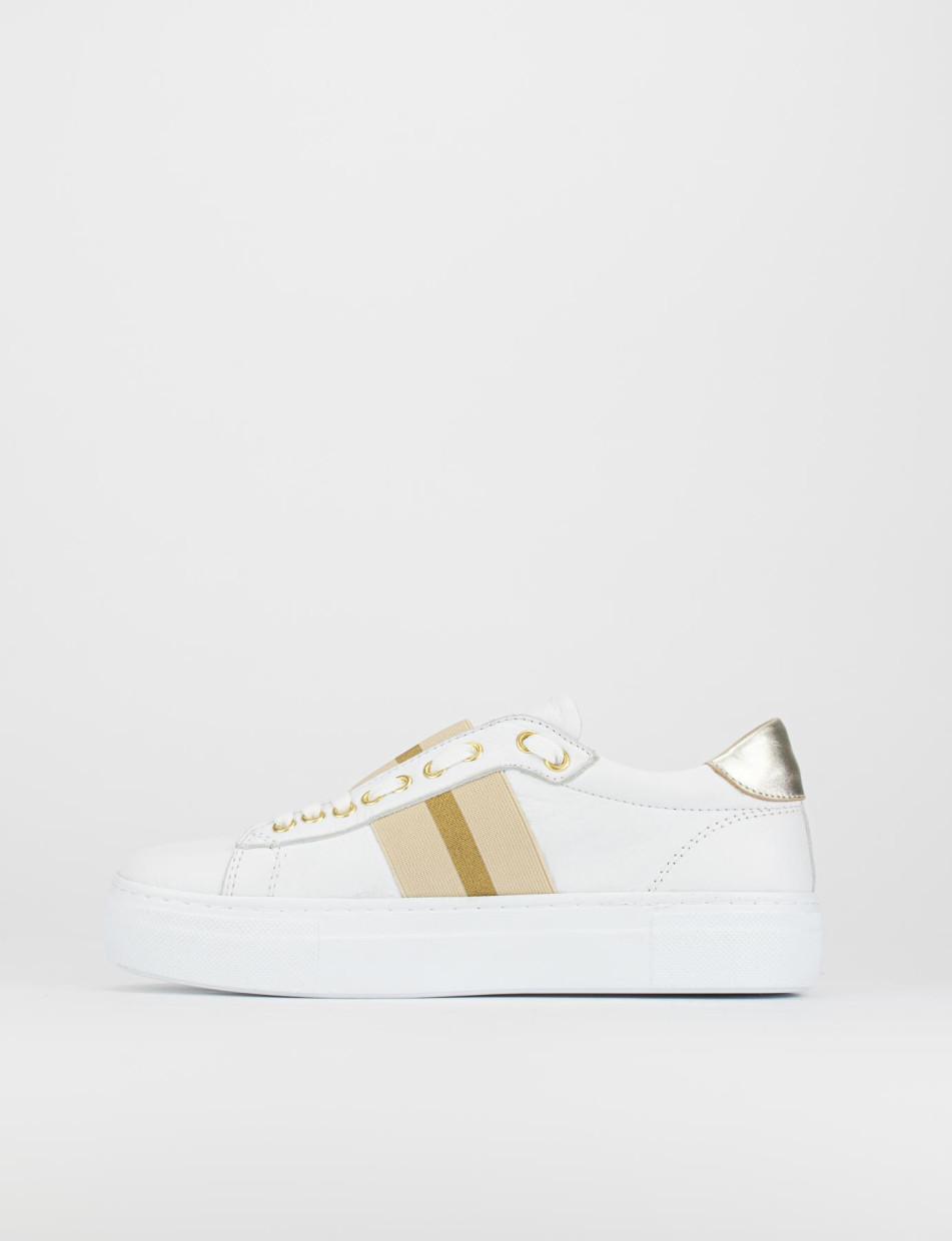 Sneakers tacco 1cm pelle bianco