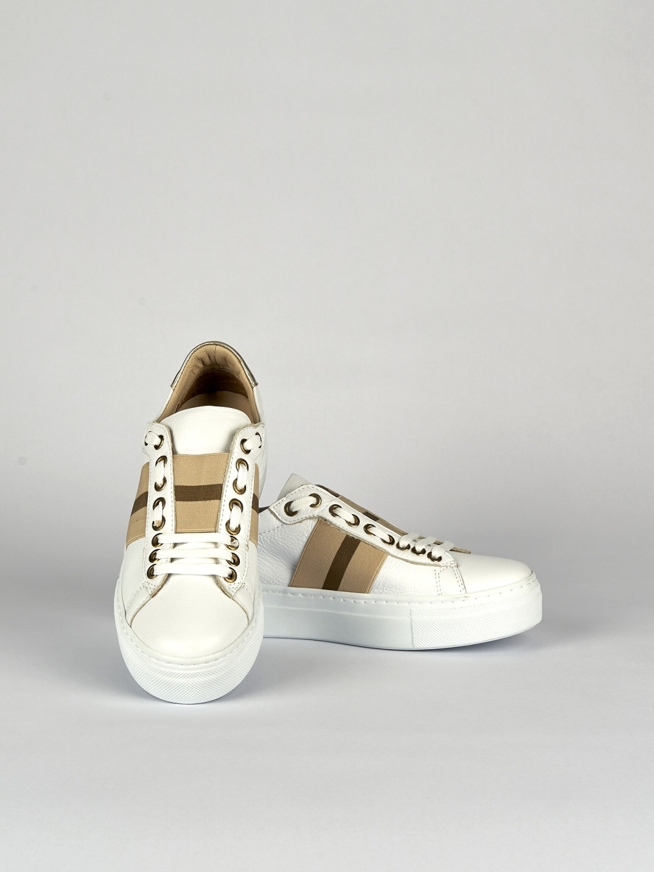 Sneakers heel 1 cm white leather