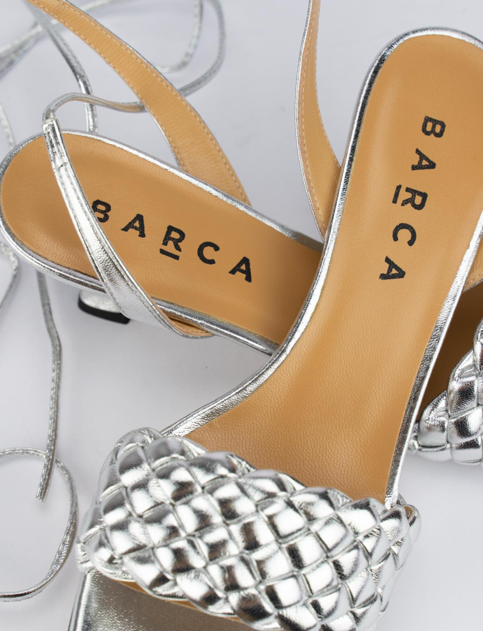 Sandali tacco basso argento store