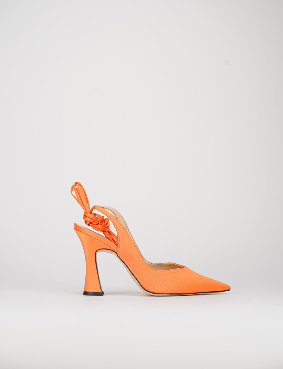 Slingback decoltè tacco 9 cm arancio raso