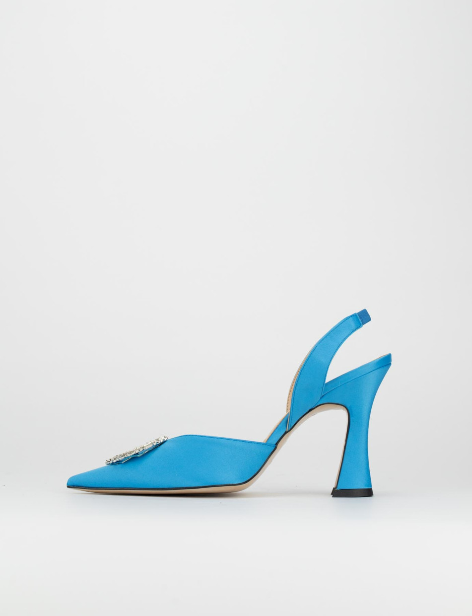 Slingback decoltè tacco 9 cm azzurro raso