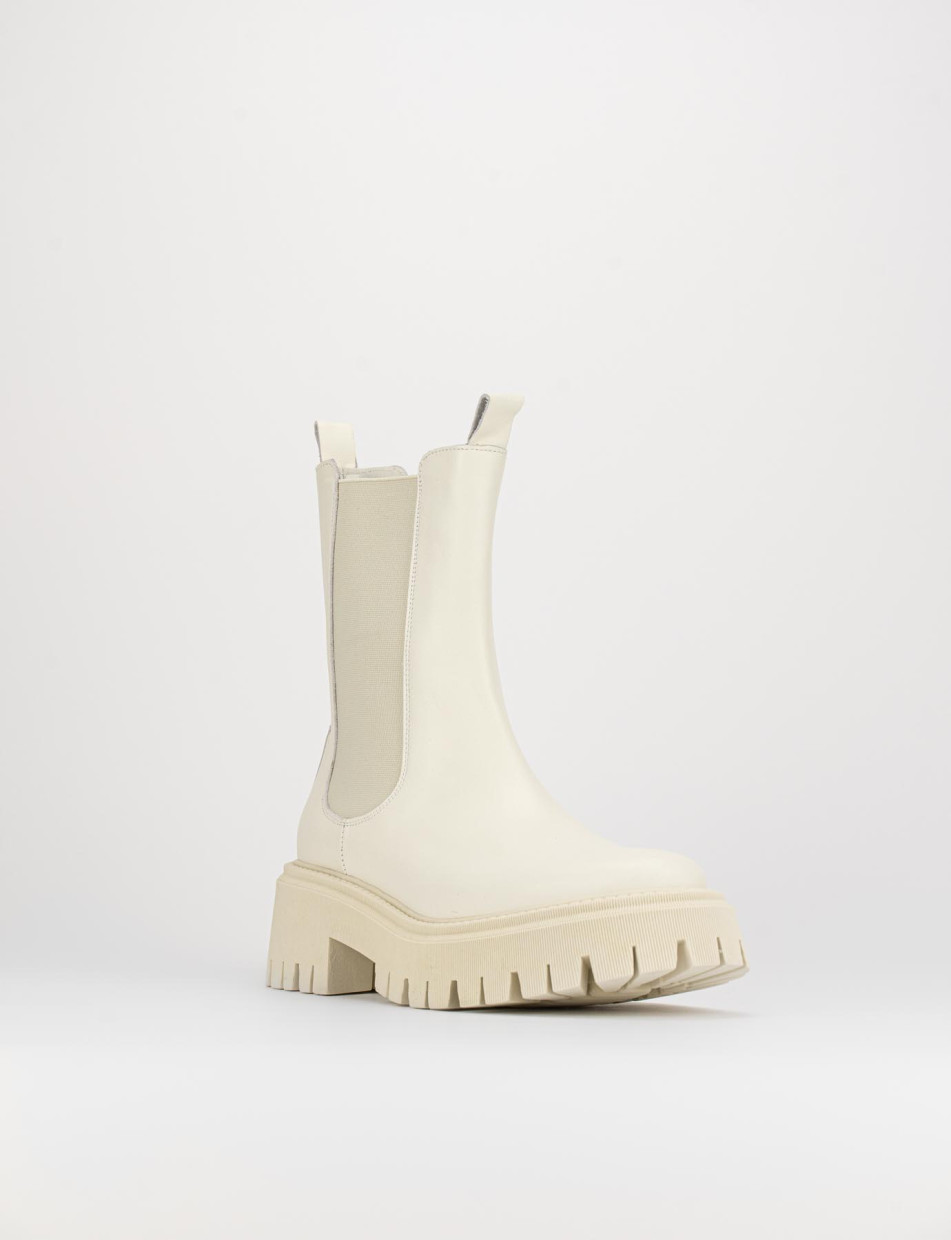 Low heel ankle boots heel 1 cm white leather
