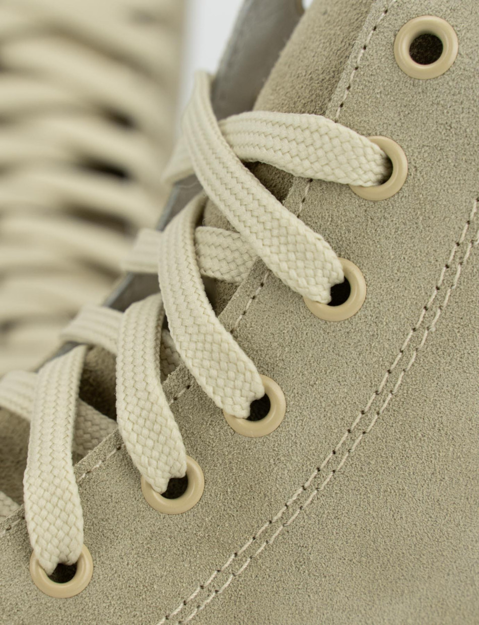Sneakers tacco 1cm camoscio beige