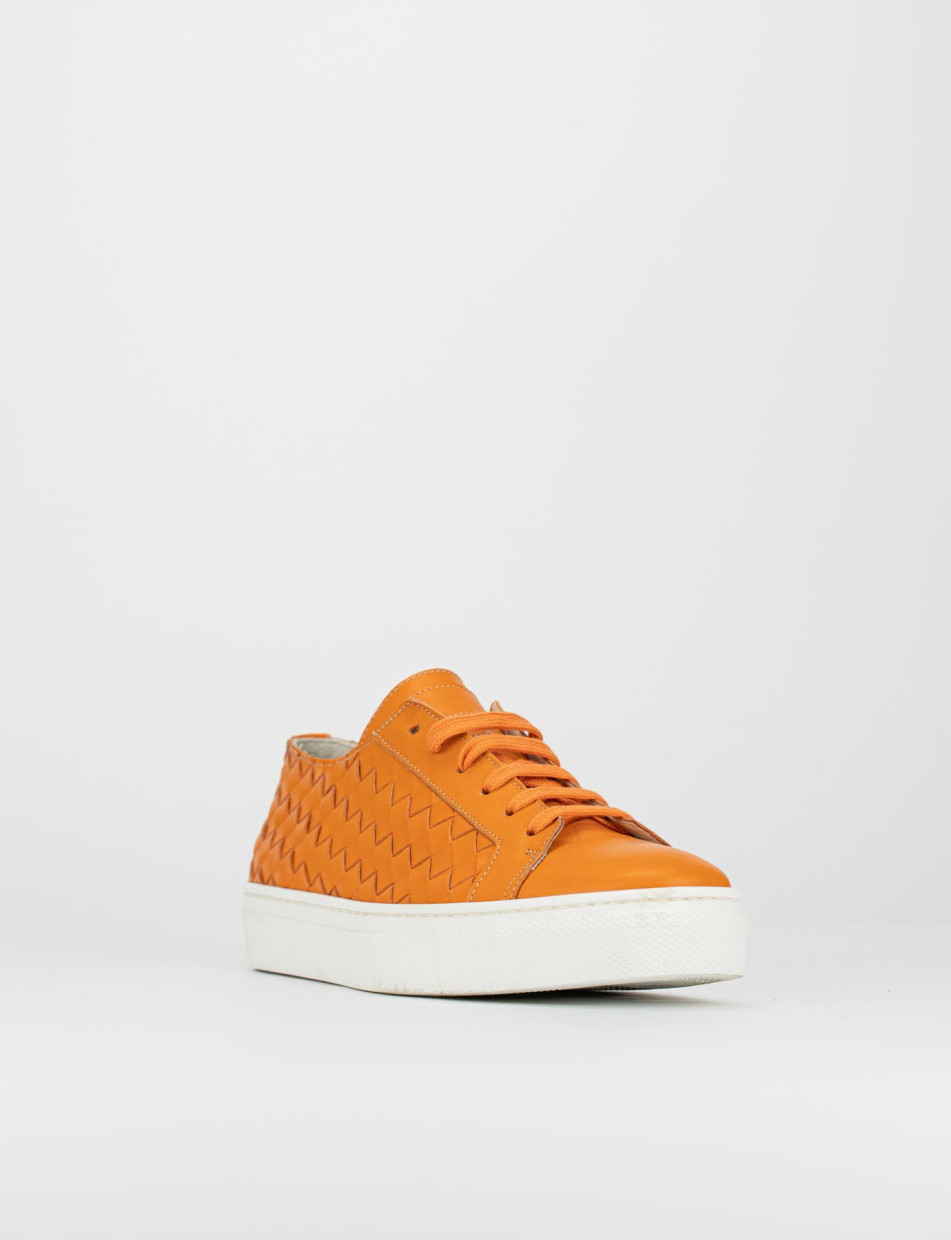 Sneakers orange leather