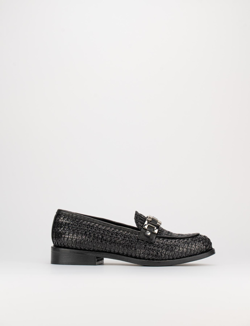 Loafers heel 1 cm black leather