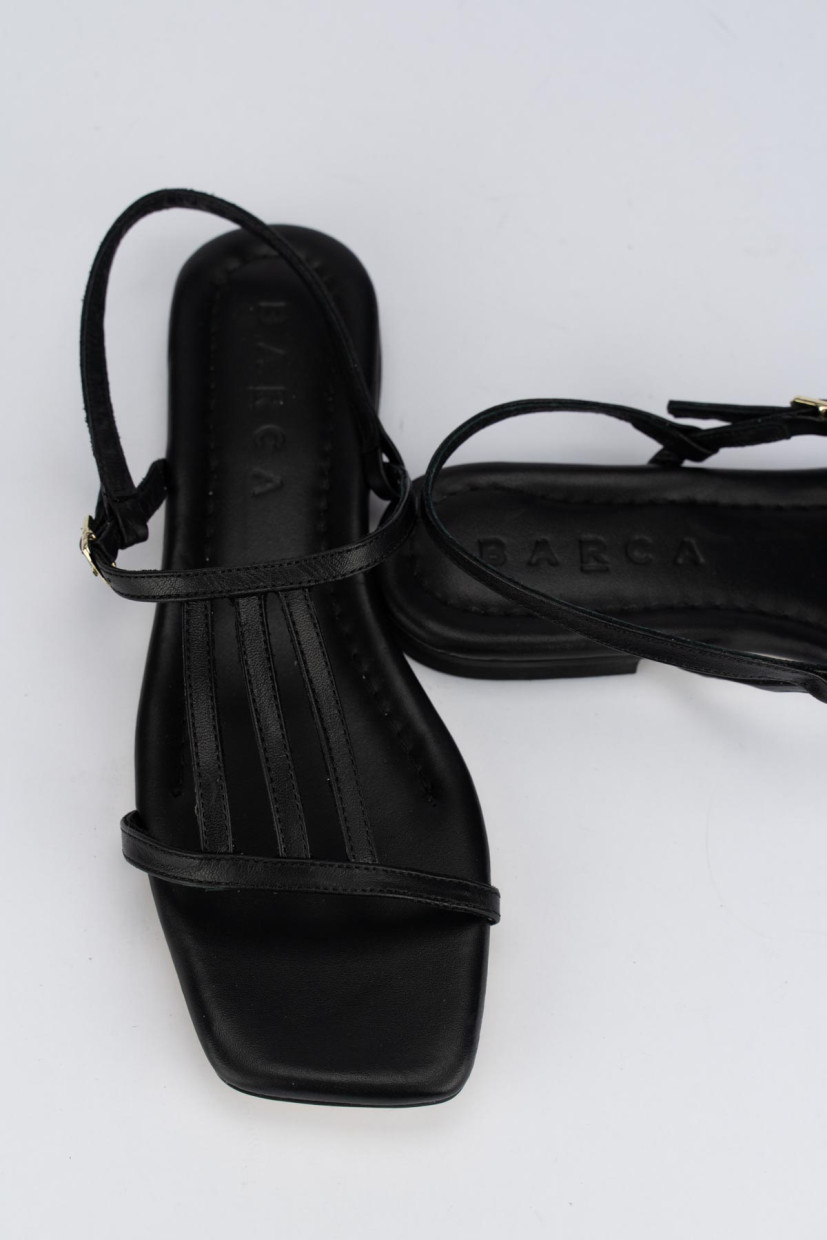 Low heel sandals heel 1 cm black leather