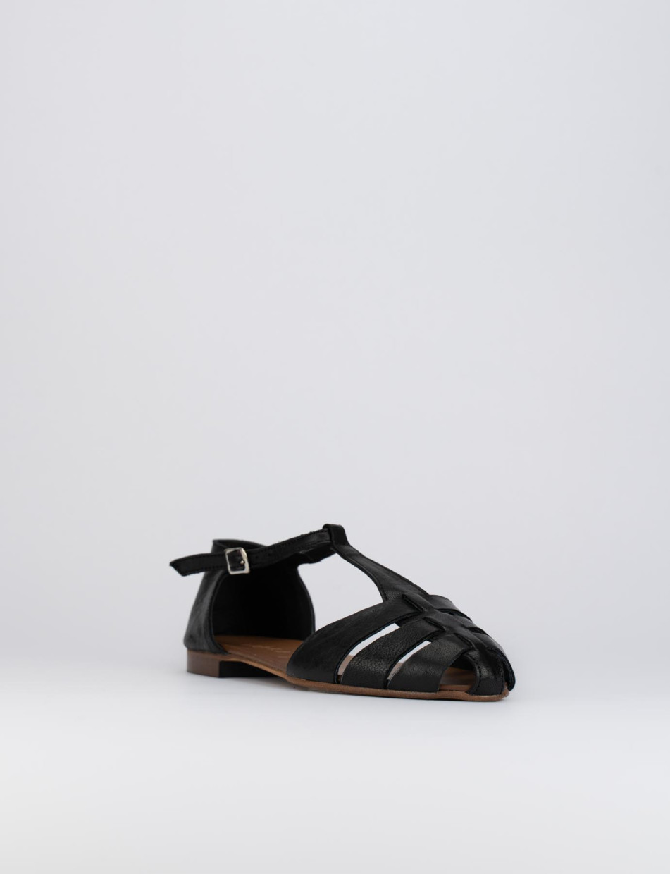 Sandalo tacco 1 cm nero pelle