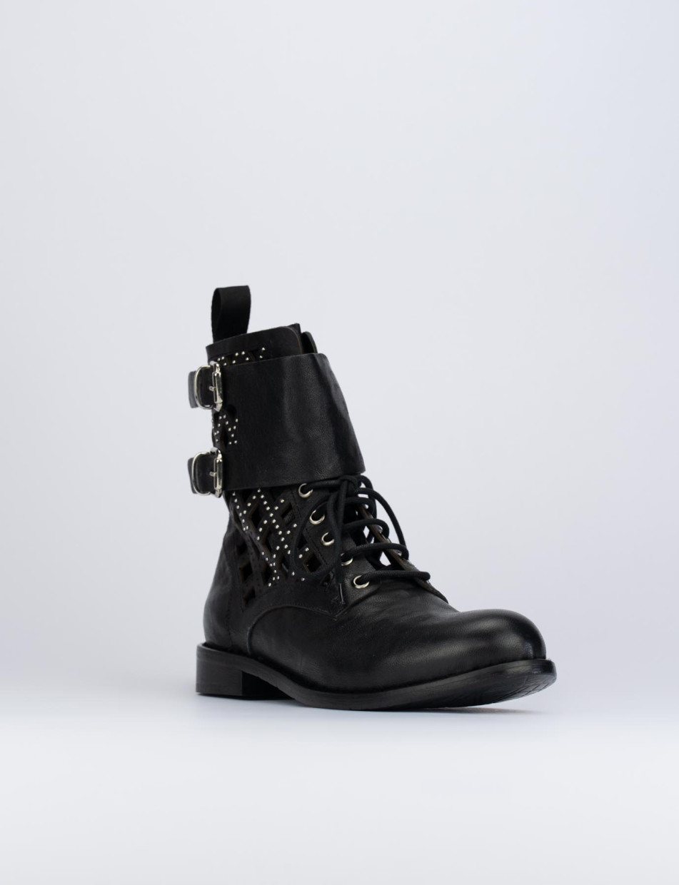 Combat boots heel 1 cm black leather