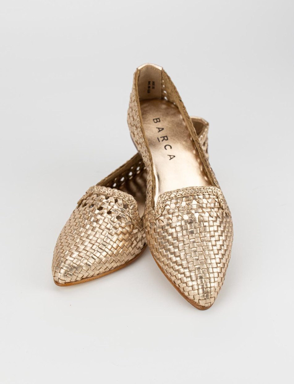 Flat shoes heel 1 cm gold leather