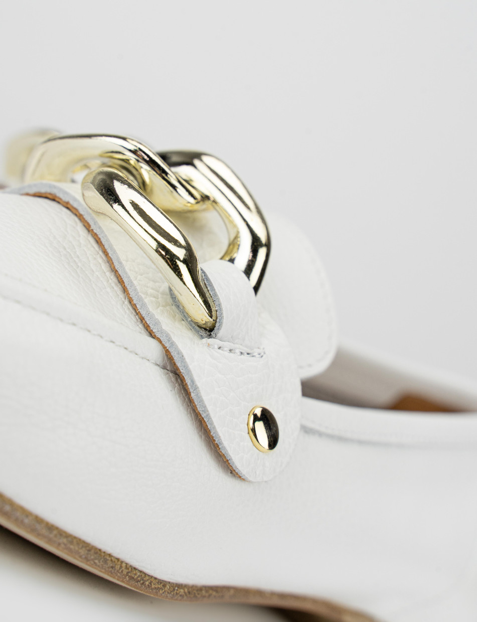 Loafers heel 1 cm white leather