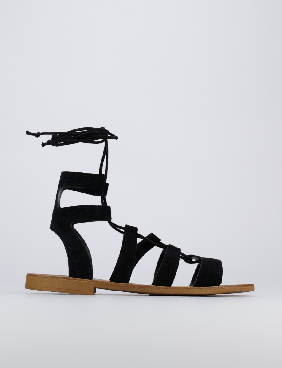 Low heel sandals heel 1 cm black chamois