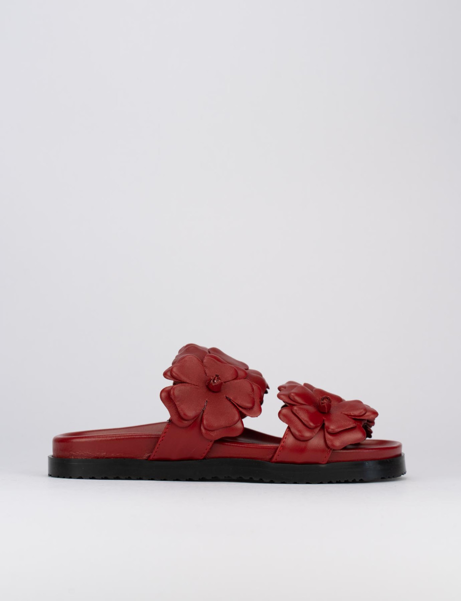 Slippers heel 1 cm red leather