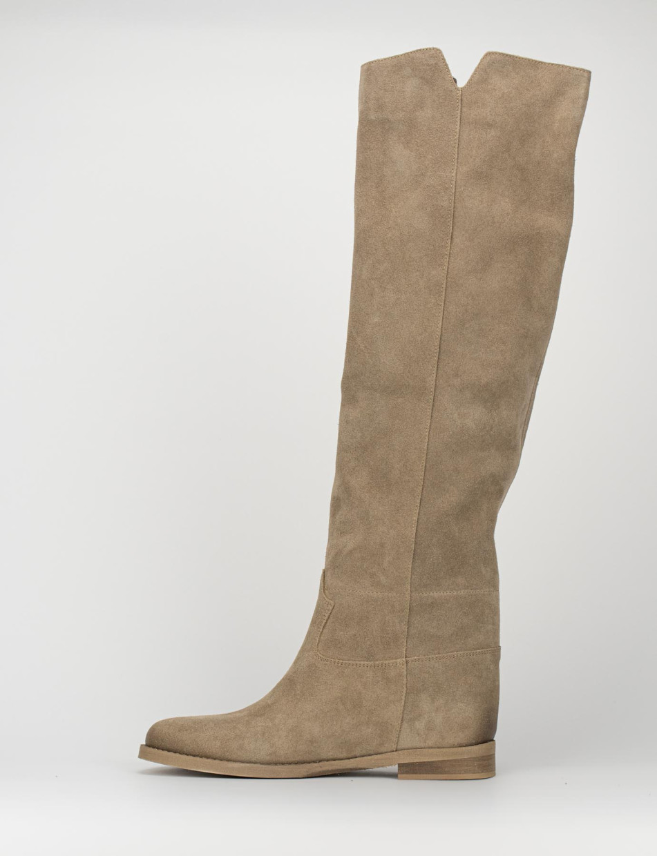 Low heel boots heel 1 cm beige chamois