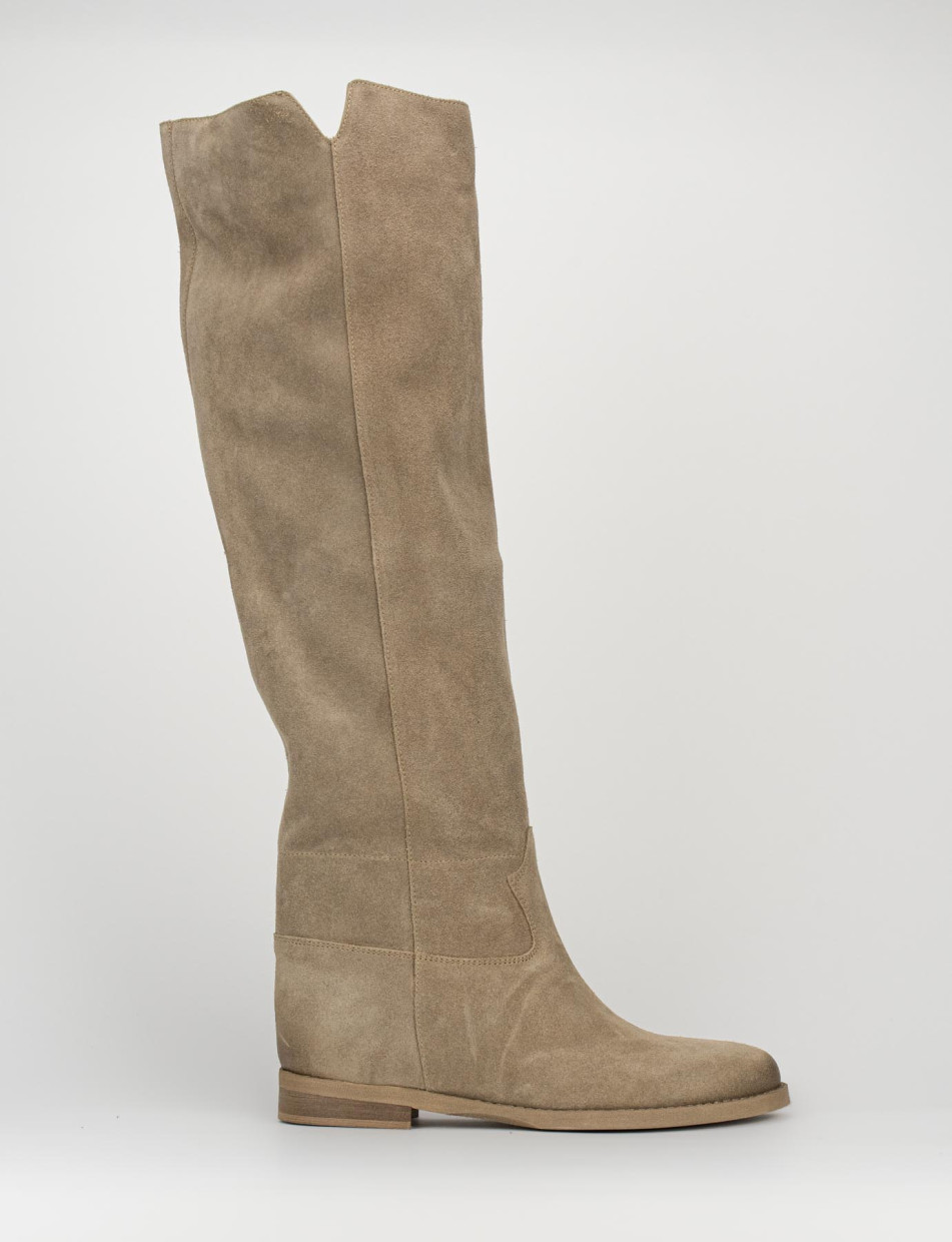 Low heel boots heel 1 cm beige chamois