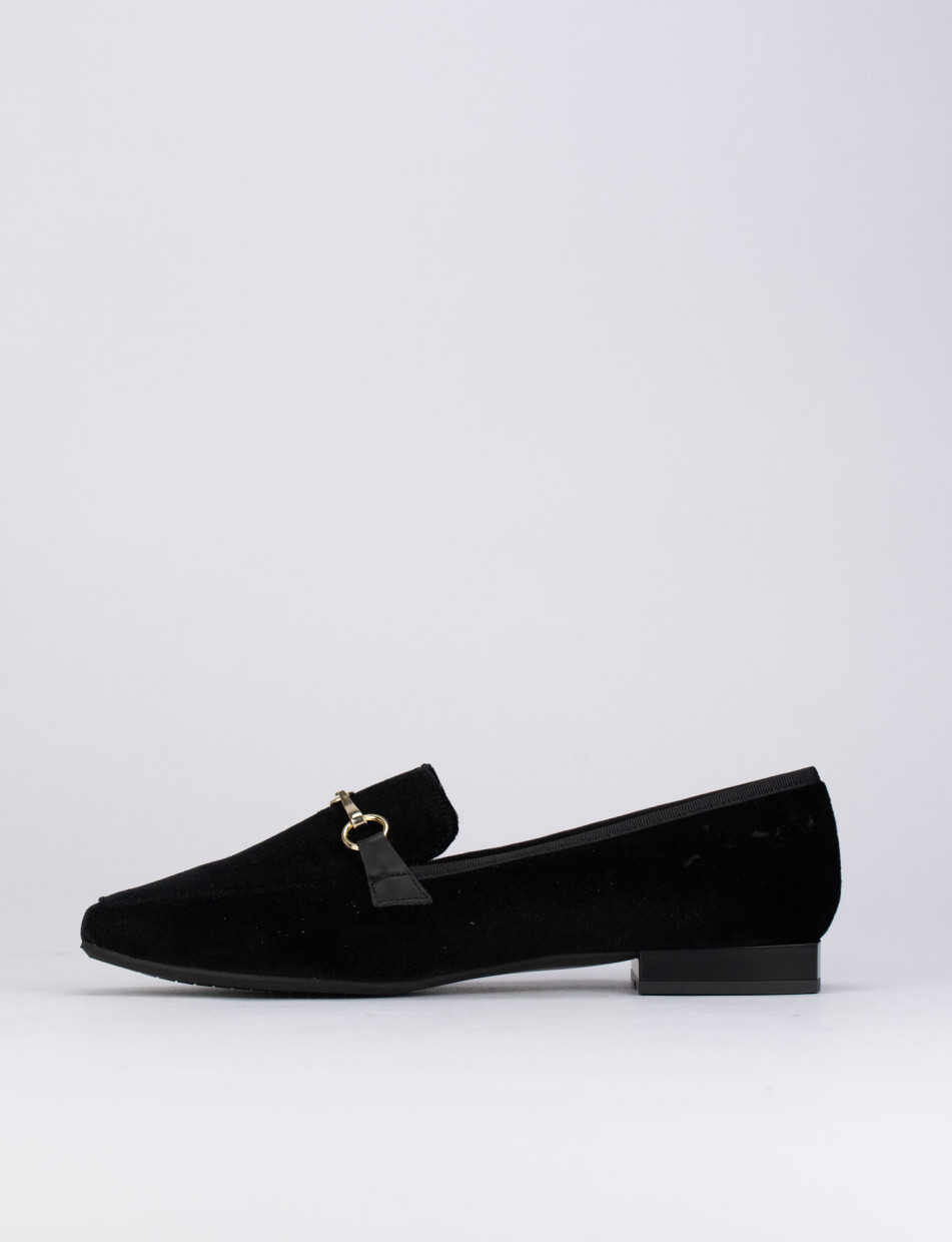 Loafers heel 1 cm black velvet