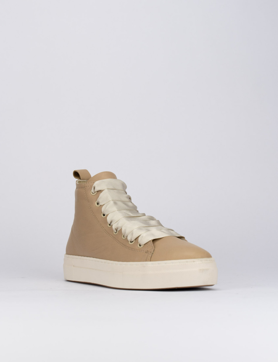 Sneakers woman beige leather Barca Stores