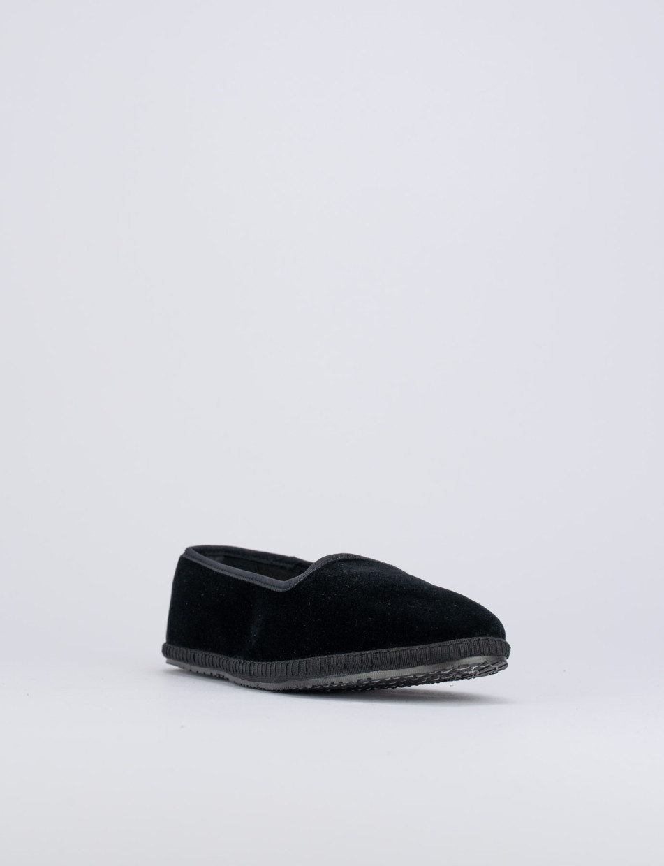 Loafers black velvet