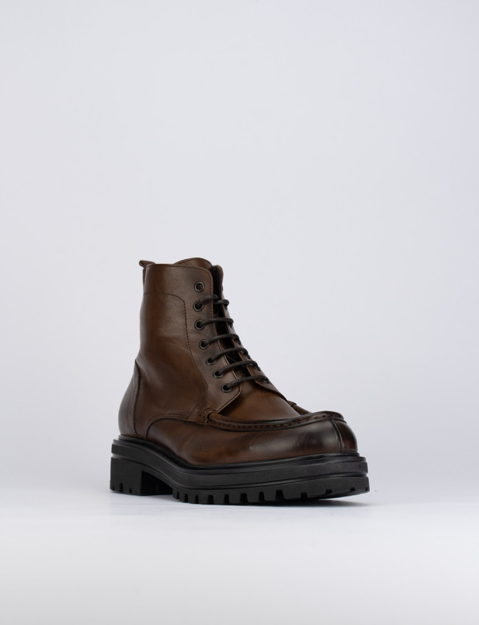 Combat boots heel 1 cm brown leather