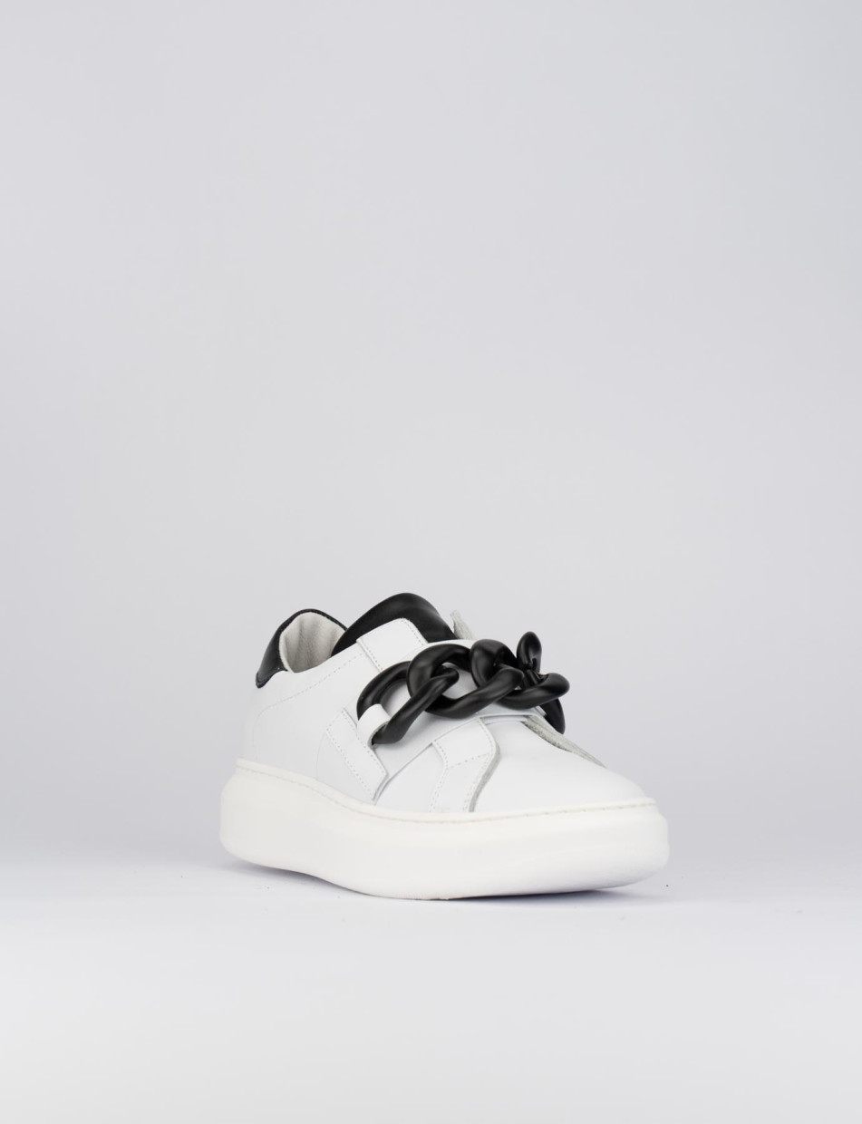 Sneakers white leather