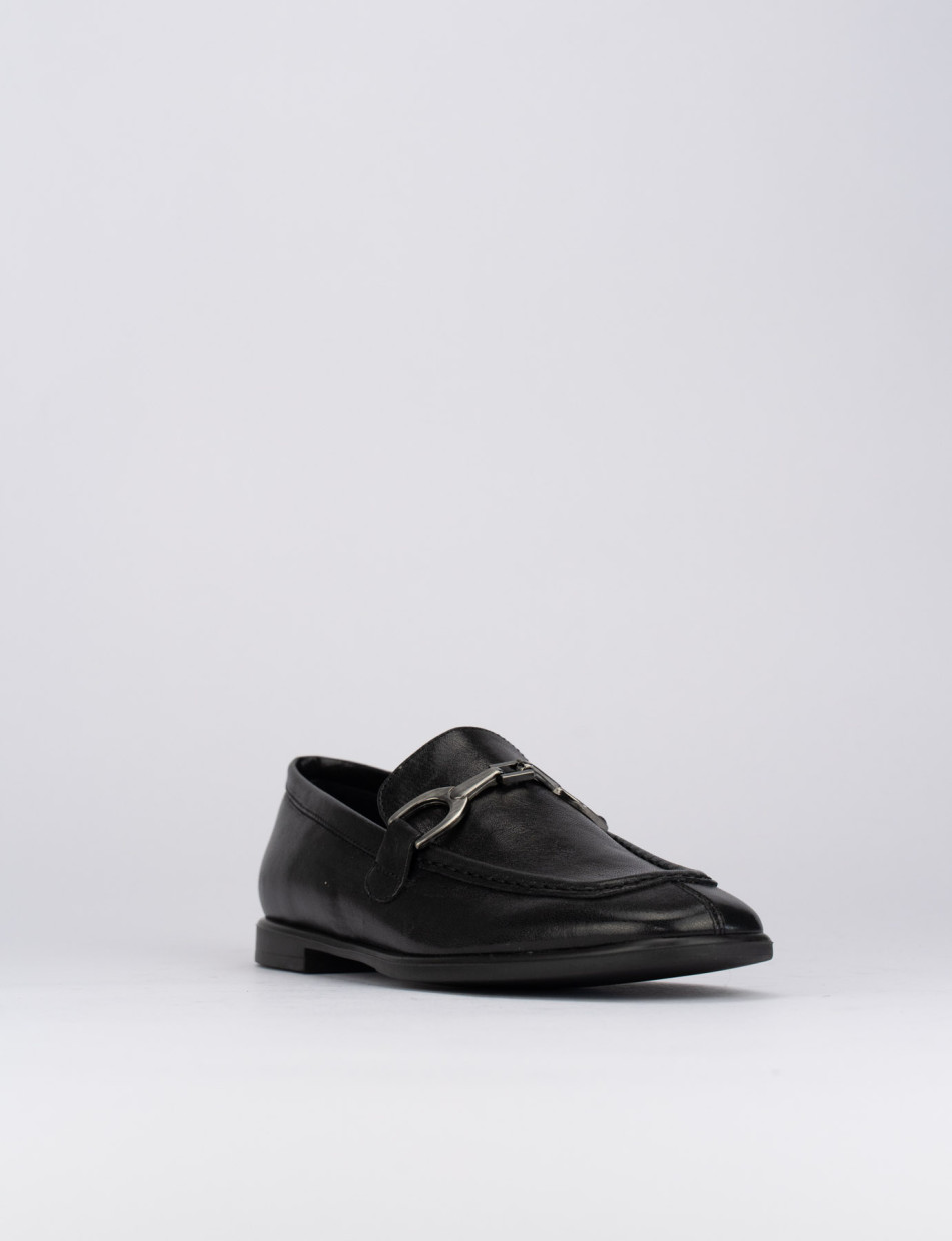 Mocassino tacco 1 cm nero pelle