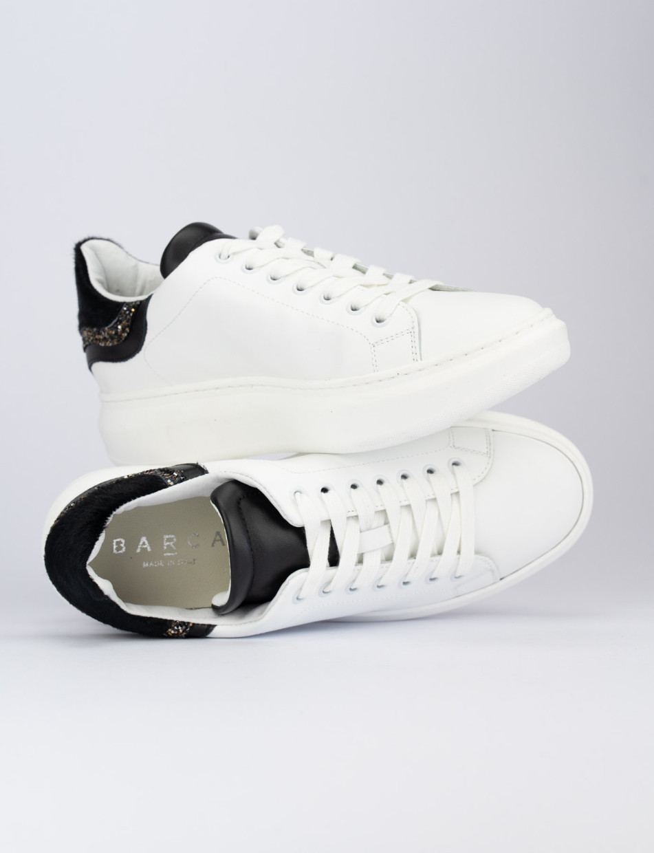 Sneakers white leather