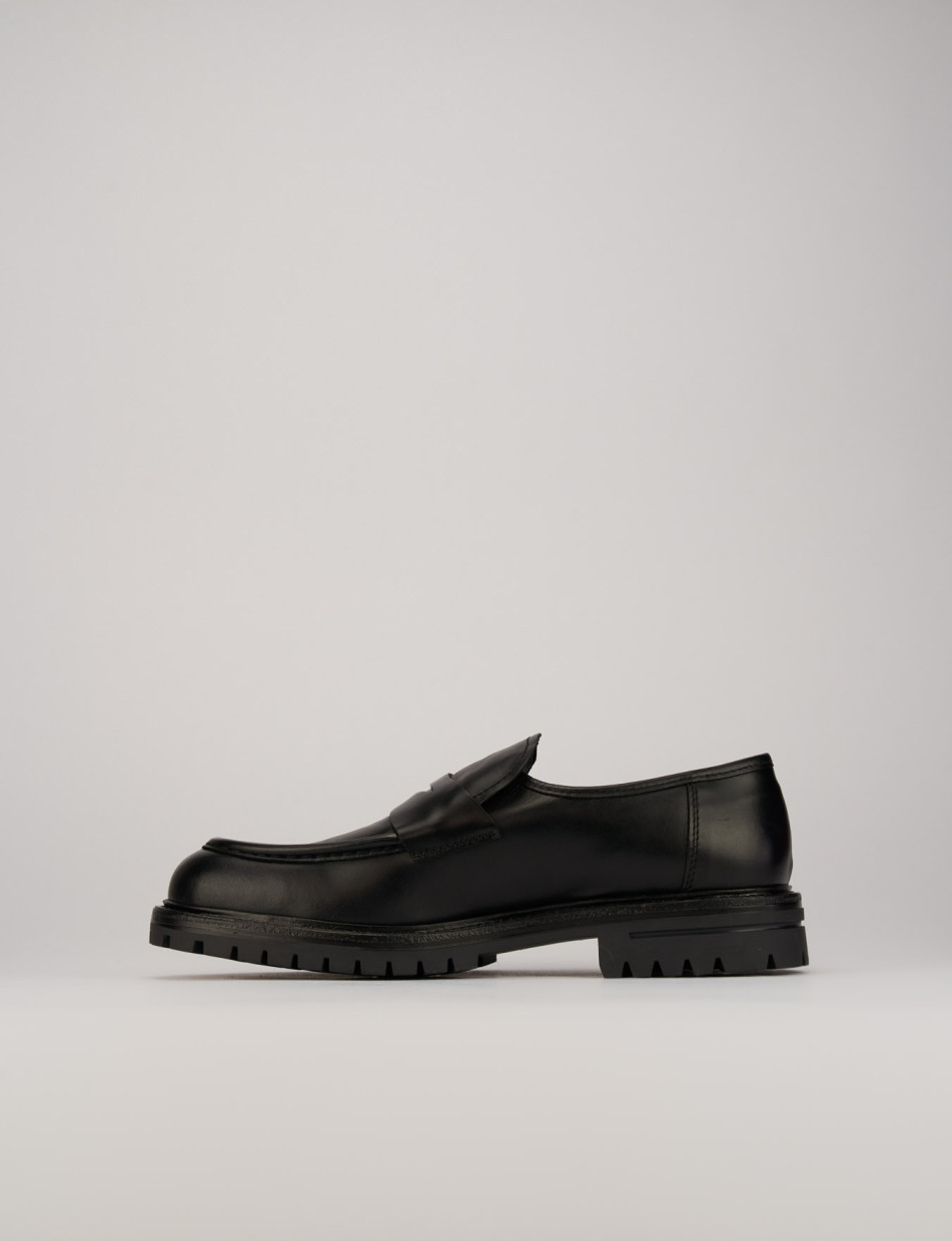 Mocassino tacco 1 cm nero pelle