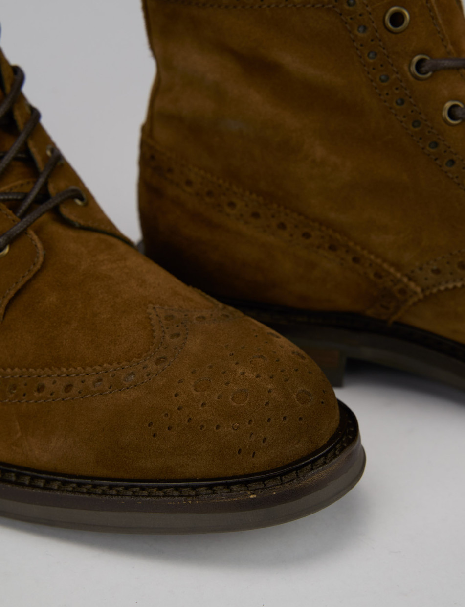 Combat boots brown chamois