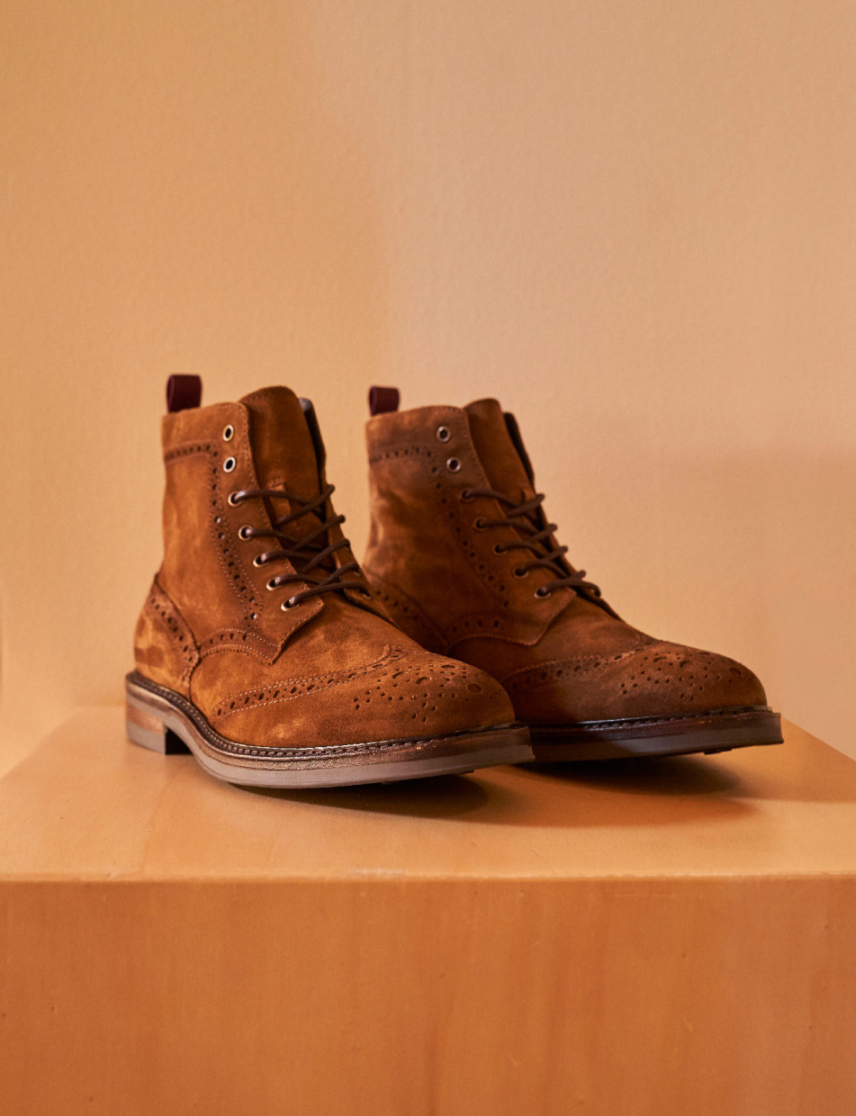 Combat boots brown chamois