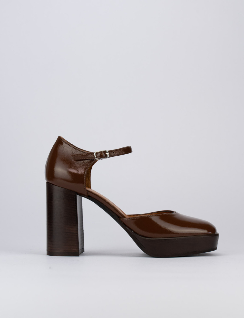 VALENTINO GARAVANI Valentino Garavani Tan-Go 155 patent-leather platform  pumps | NET-A-PORTER