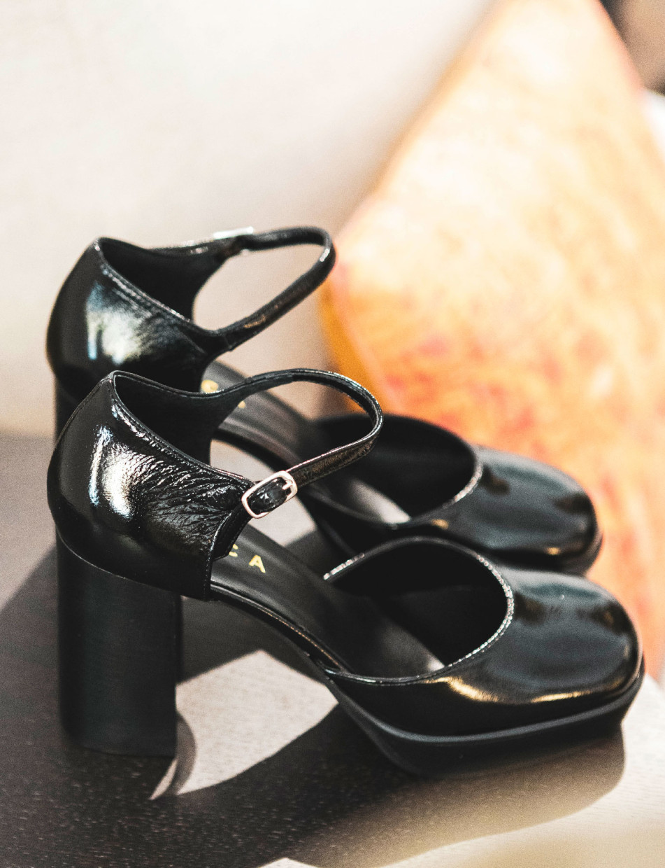 Pumps heel 9 cm black leather