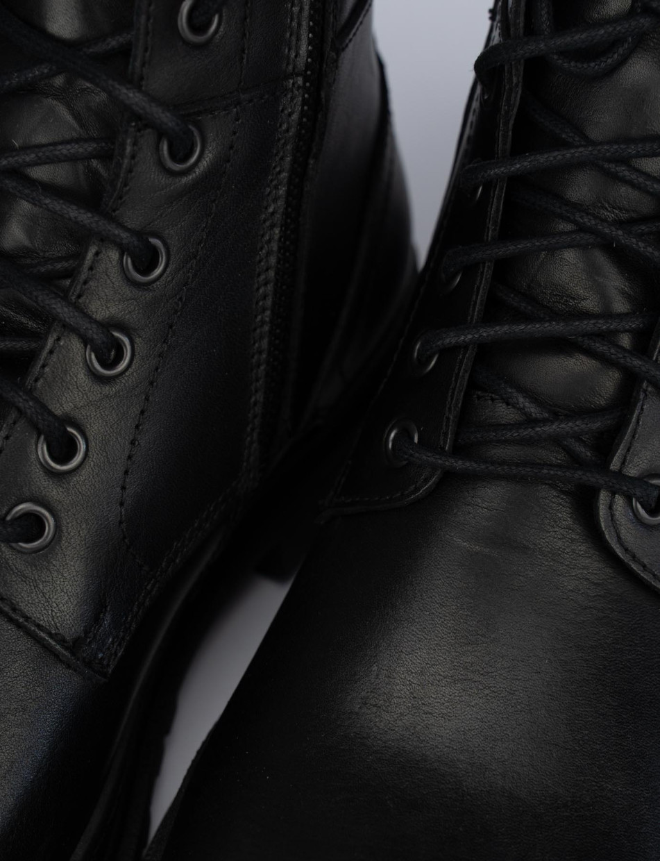 Combat boots black leather