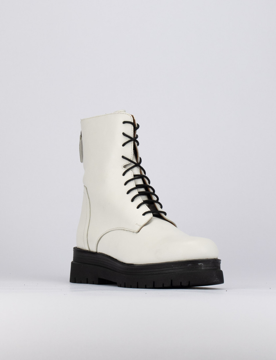 Combat boots heel 1 cm white leather