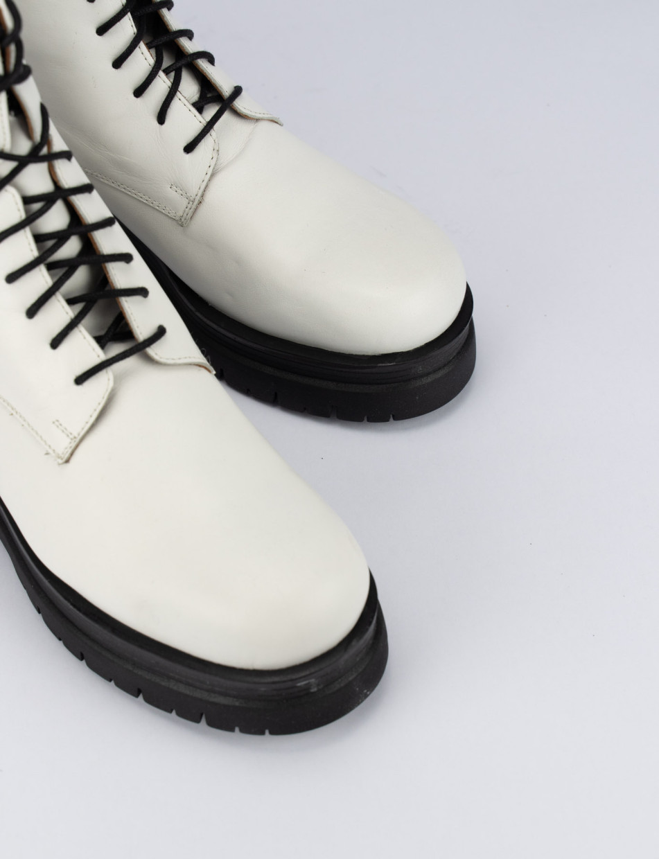 Combat boots heel 1 cm white leather