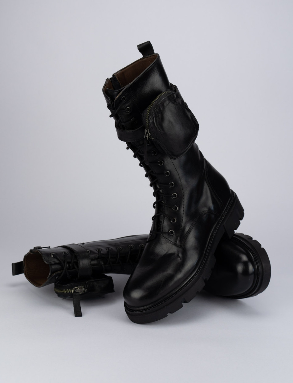 Black heeled discount combat boots