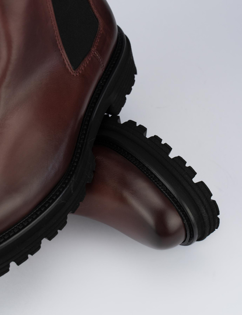 Low heel ankle boots heel 2 cm bordeaux leather