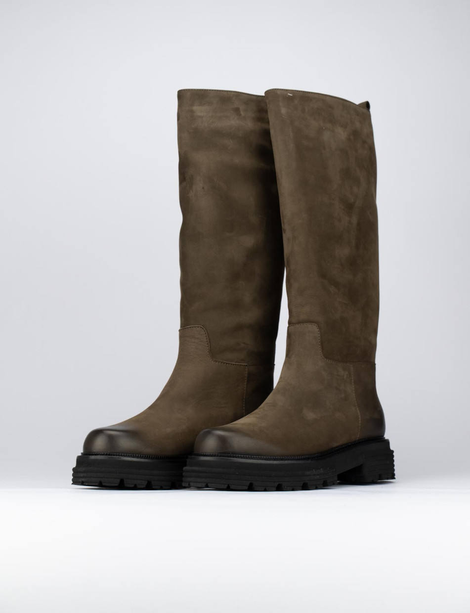 Low heel boots heel 1 cm dark brown nabuk